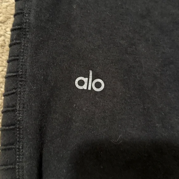 Alo Yoga Urban Moto sweatpants featuring ribbe panels and zippered pockets - Picture 5 of 5